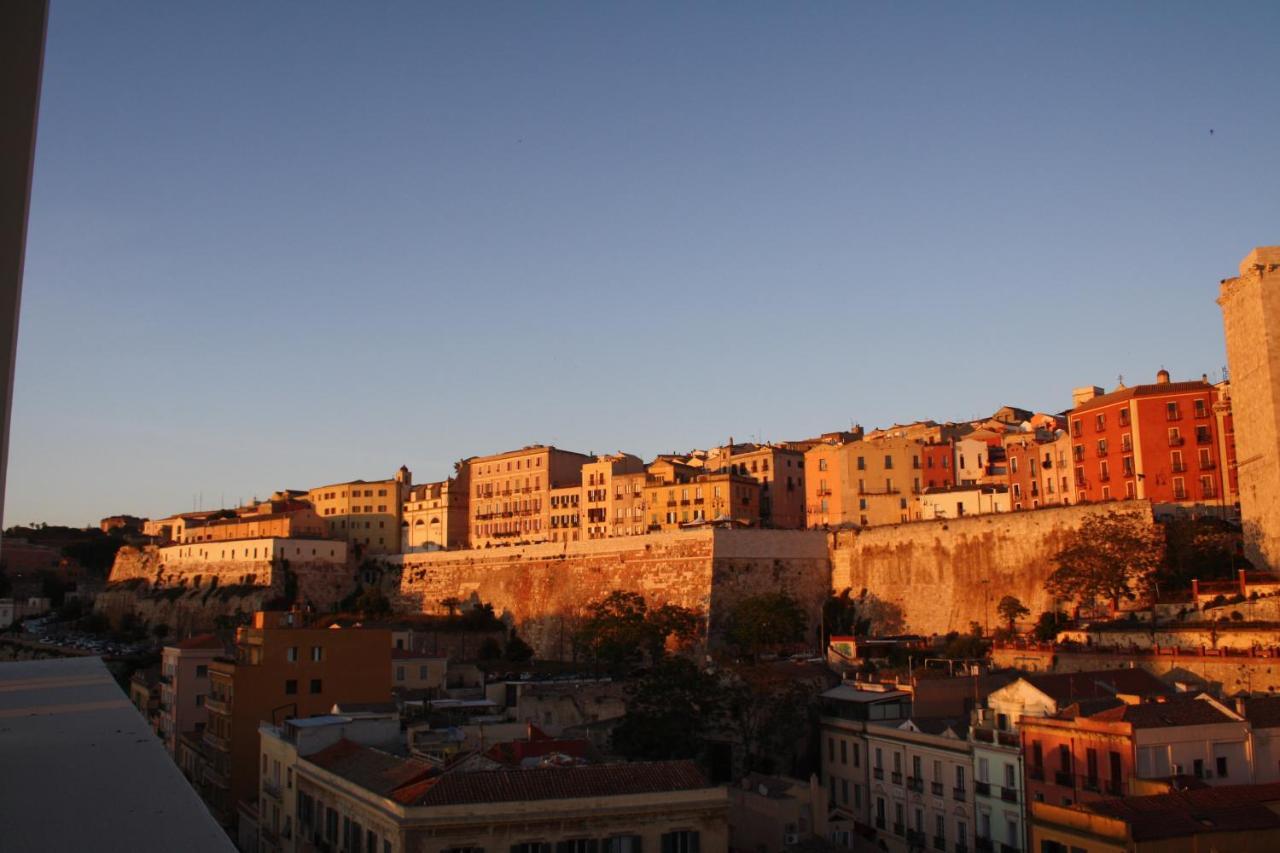 Vista - Piazza Yenne Maison d'hôtes
